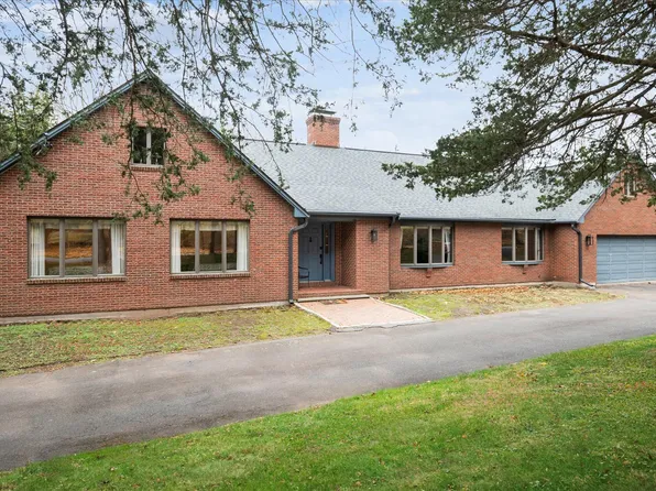 63 Duncaster Road, Bloomfield, CT 06002