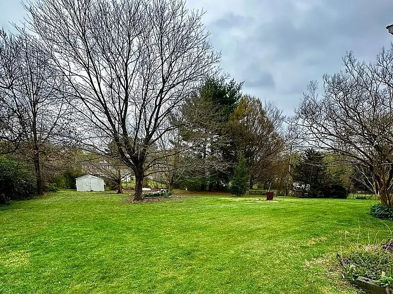 714 Culpeper St — Photo 15