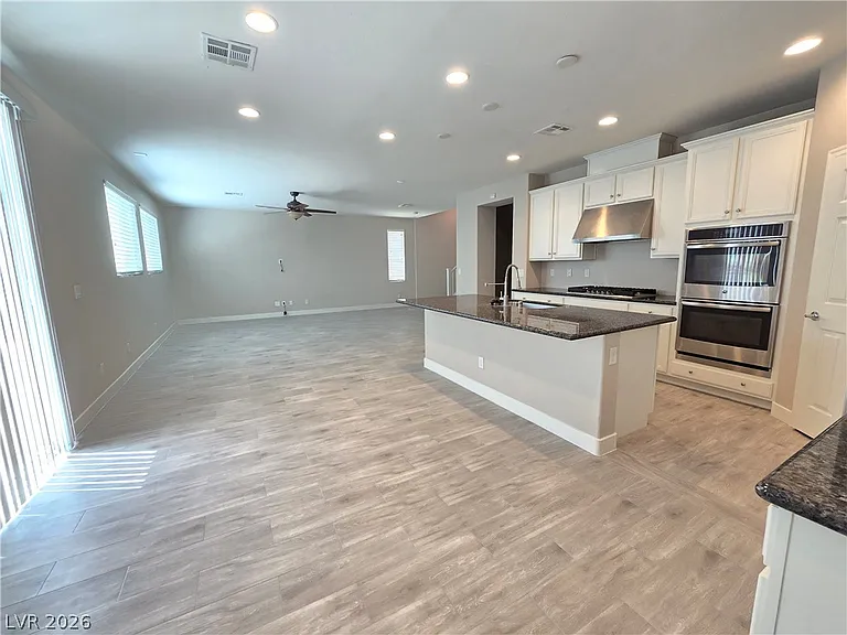 8059 Encanterra Rd — Photo 6
