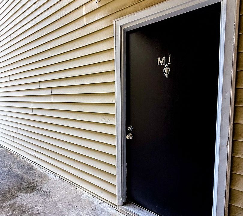 1st image of 301 Village Dr #4F