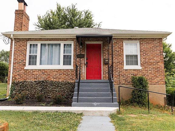 4th image of 6 Parkwood Ave