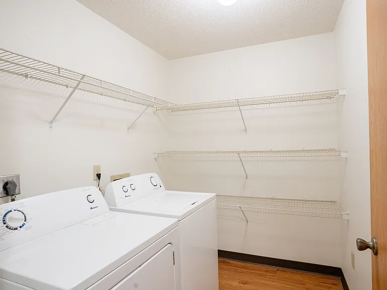 Fargo, ND Park Place Apartments | 32A | Laundry