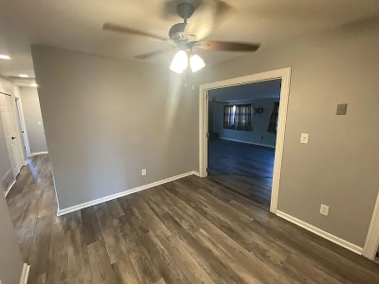1810 Thelborn Way — Photo 9