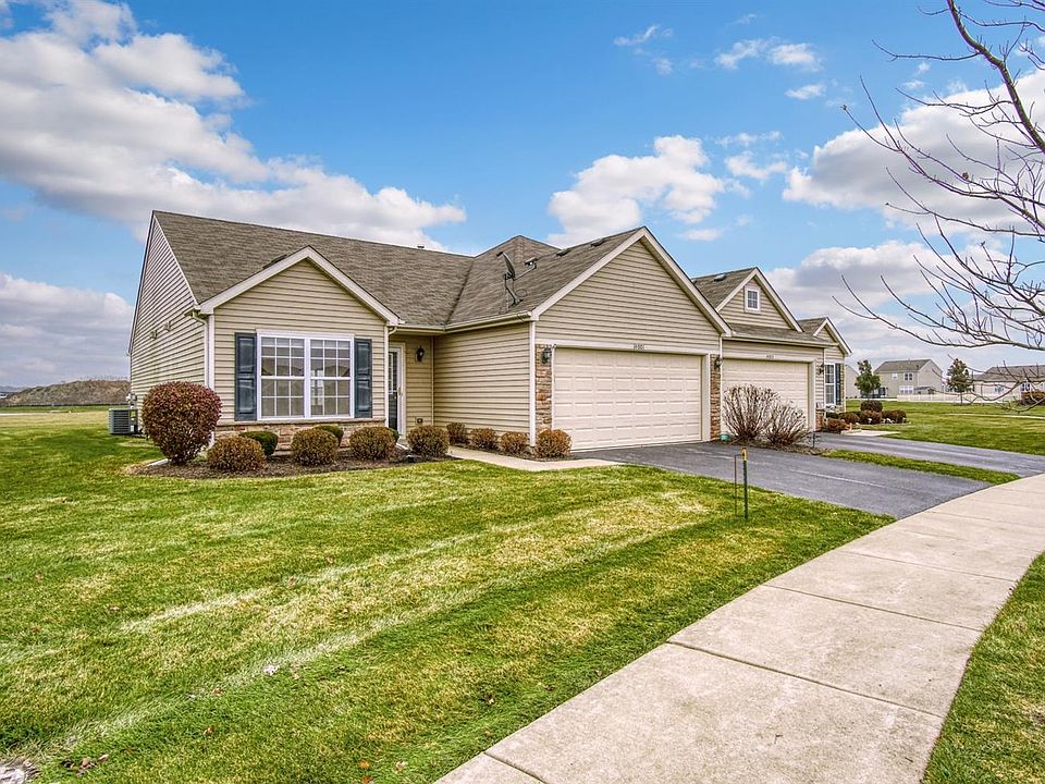 1st image of 14001 Pickett Way
