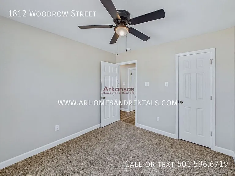 1812 S Woodrow St — Photo 7