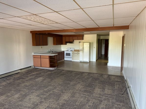 446 & 448 Pine St #446