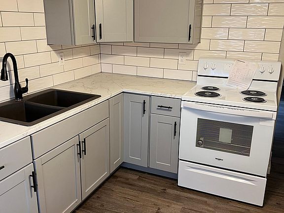 2nd image of 199 Dalepark Dr APT 8