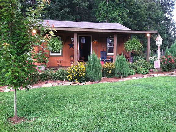 16x24 utility building/shop