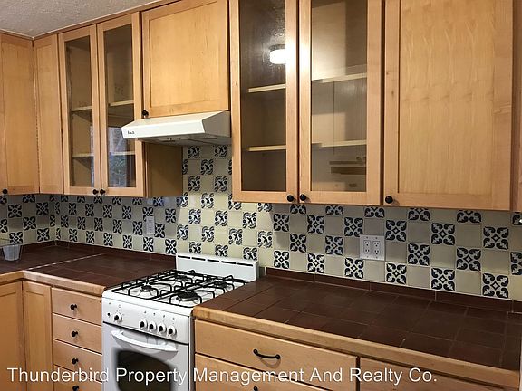3rd image of 2441 Consuelo Ln NW
