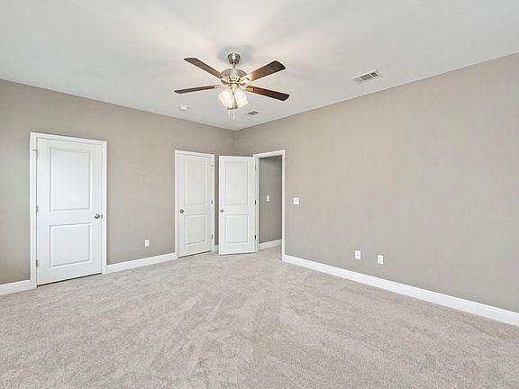 2nd image of 192 Johnson Ct