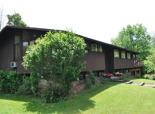 64 Mountainside Rd, Warwick, NY 10990