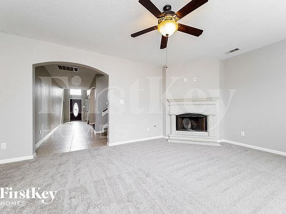 4th image of 411 Woodhaven Forest Dr