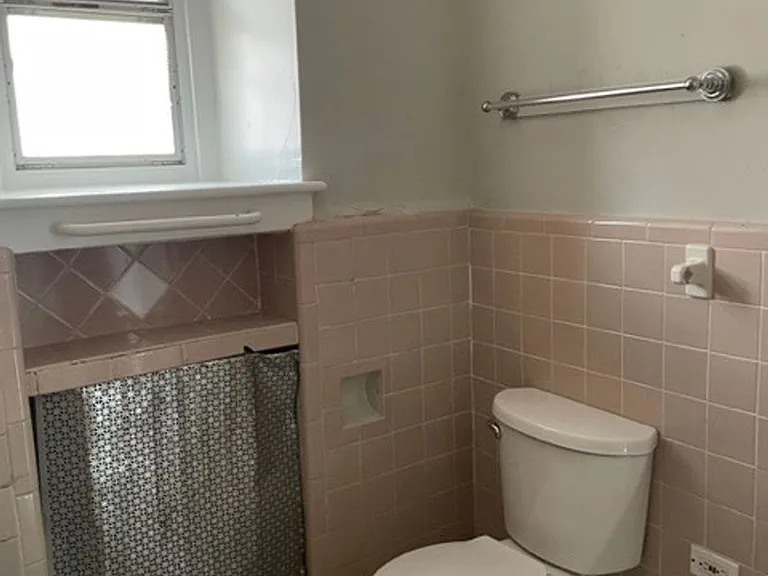 16 Windsor Avenue — Photo 15