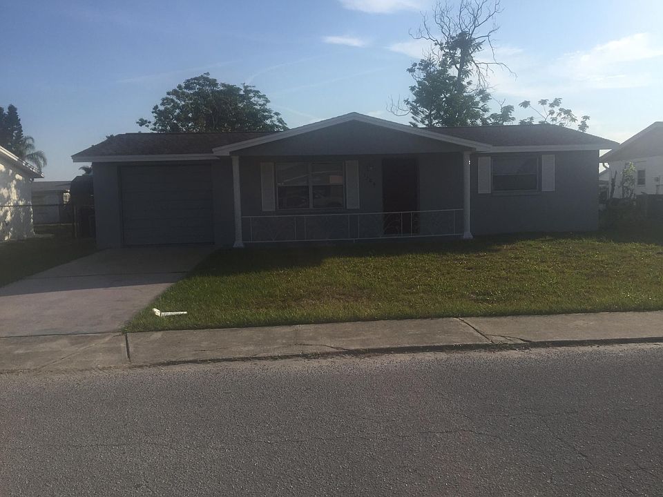 1st image of 3209 Bright Dr