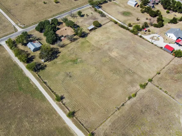 7220 Tucker Dr, Weatherford, TX 76085