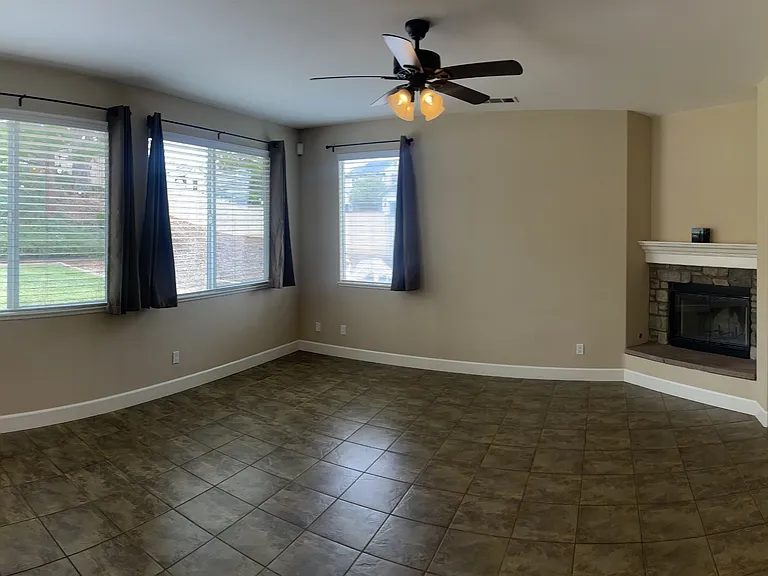 1612 Camino Largo St — Photo 4