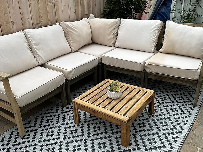 Outdoor furniture included as well as BBQ. Curl up and read or have your friends visit with a bottle of wine!
