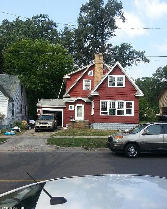 1st image of 3229 Peck St