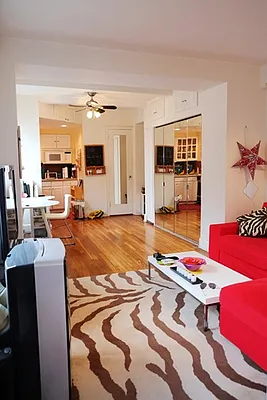 Rented by City Connections Realty | media 6