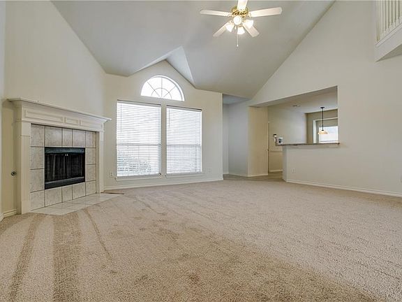 5th image of 111 Wentwood Dr