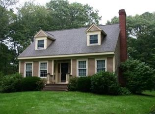 6 Vic Lin Dr, Salisbury, MA 01952