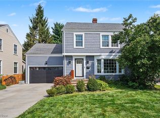 20060 Parkview Ave, Rocky River, OH 44116