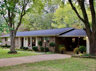 225 Hickory Hills Dr, Dover, TN 37058