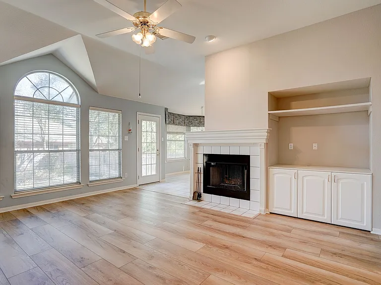 9137 Fainwood Ln — Photo 24