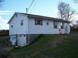 7702 E Andrew Johnson Hwy, Whitesburg, TN 37891