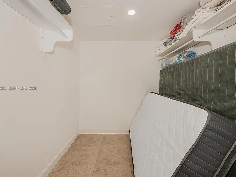 1500 Bay Rd #116S — Photo 28