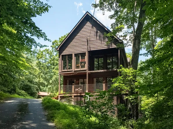 1053 Patterson Dr, Kingston Springs, TN 37082