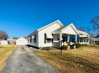 1717 W Chestnut St, Springfield, MO 65802