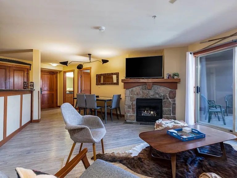 E Big Cottonwood Canyon Rd — Photo 2