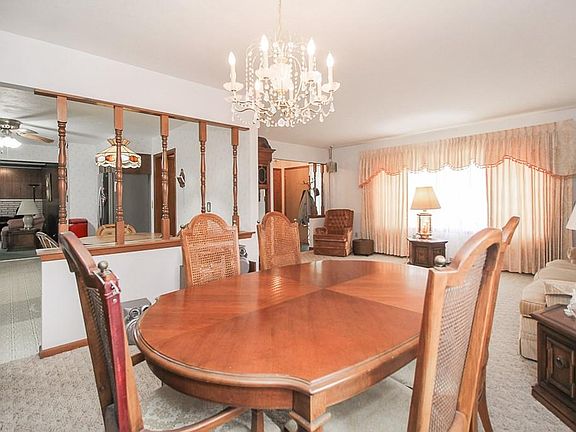 5th image of 1288 Firethorn Dr
