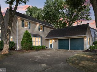 152 Coopers Kill Rd, Delran, NJ 08075