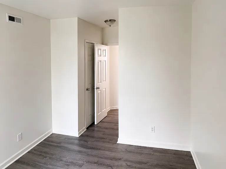 125 N Wilton St — Photo 11