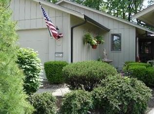 19373 Co Moor Blvd, Strongsville, OH 44136