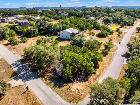 826 Lake Island LOT 32, Canyon Lake, TX 78133