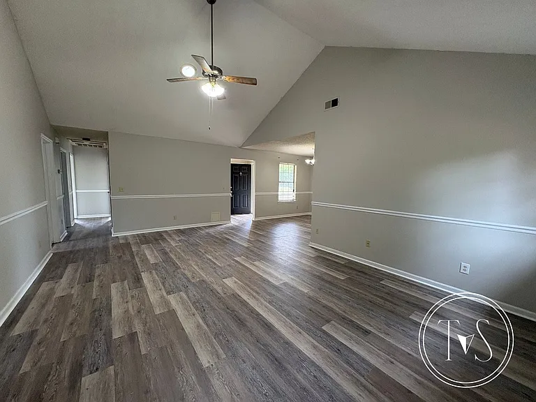 960 Gulfstream Rd — Photo 11