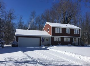 23 Kingsbrook Ct, East Amherst, NY 14051
