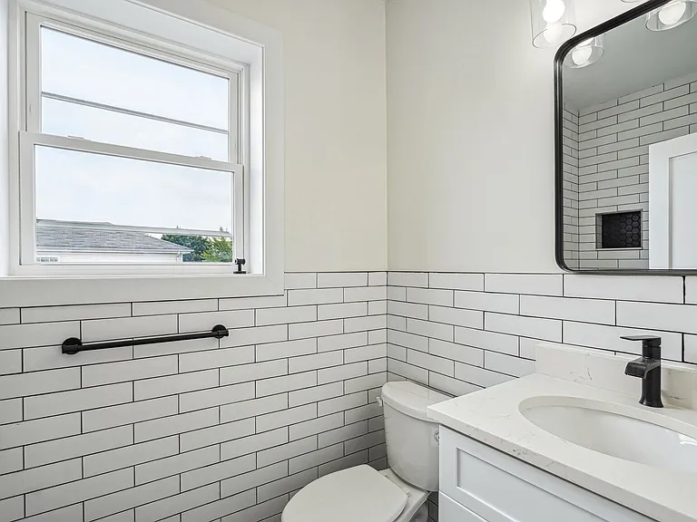 428 Hamilton St #2 — Photo 10
