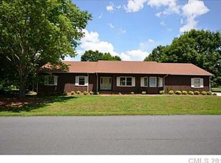 8409 Live Oak Rd, Harrisburg, NC 28075