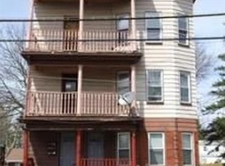 697 Boston St, Lynn, MA 01905