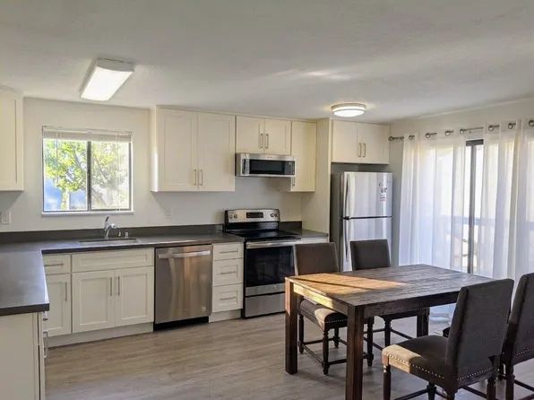 17612 80th Ct NE APT 3, Kenmore, WA 98028