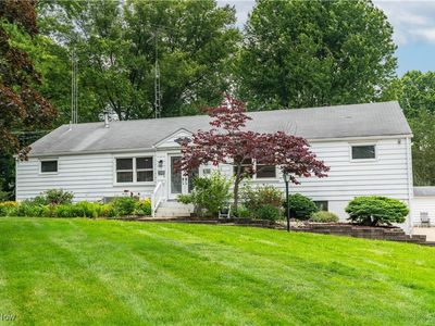 7080 Wren Ave NW, North Canton, OH, 44720
