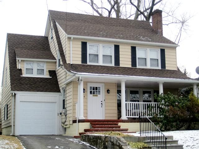 1st image of 4 Byron Ave