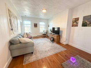 40 Hammond St APT 3, Roxbury Crossing, MA 02120