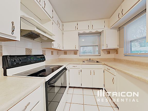 5th image of 1260 Sedeeva Cir N