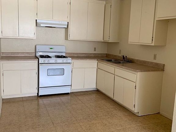 2nd image of 25380 Park Ave APT 9
