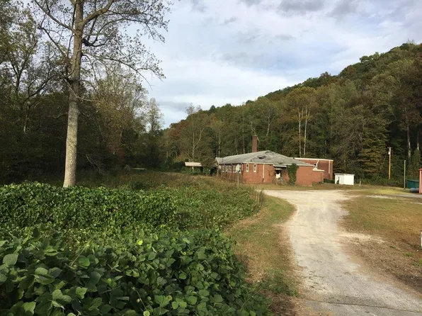 Stoney Fork Rd, Caryville, TN 37714